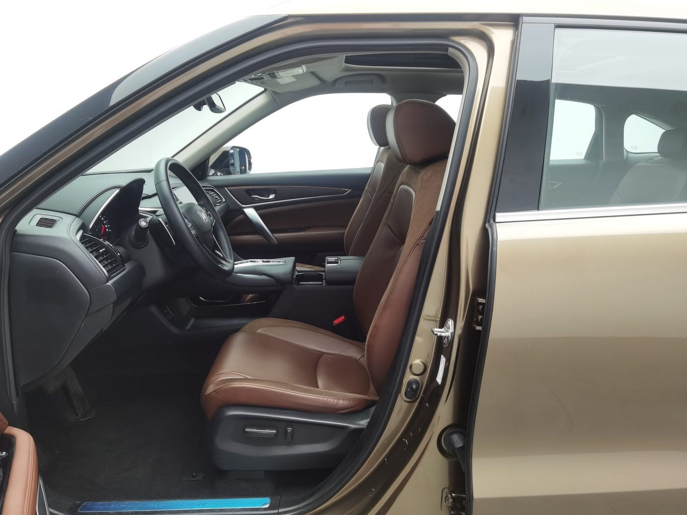 Used Honda Breeze 2023 1.5T 240TURBO Luxury Edition 5-seat FWD interior photo for China car export