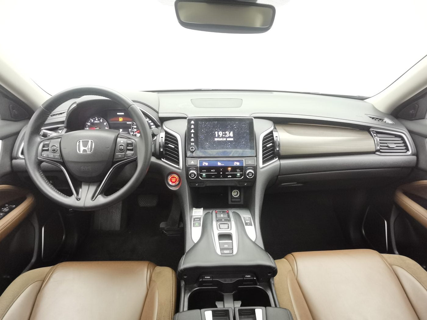 Used Honda Breeze 2023 1.5T 240TURBO Luxury Edition 5-seat FWD dashboard view for China car export