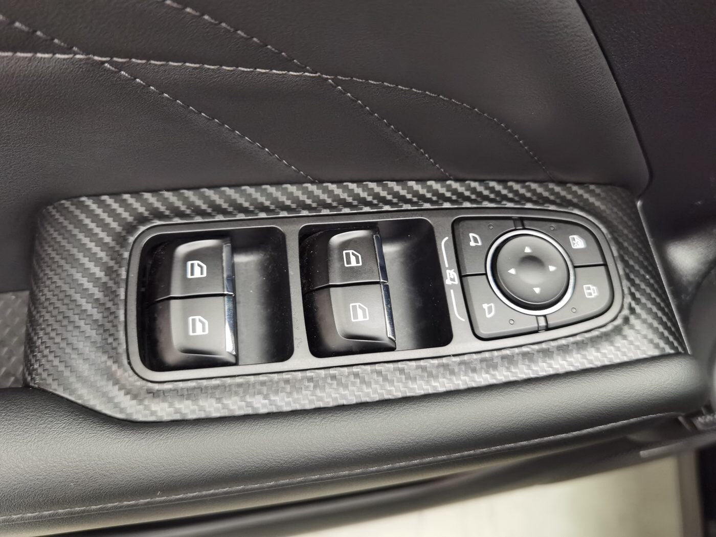 Used Haval Raptor/Menglong PHEV, 2024 Model, 1.5T Hi4 I 145km Cross Edition dashboard view for China car export