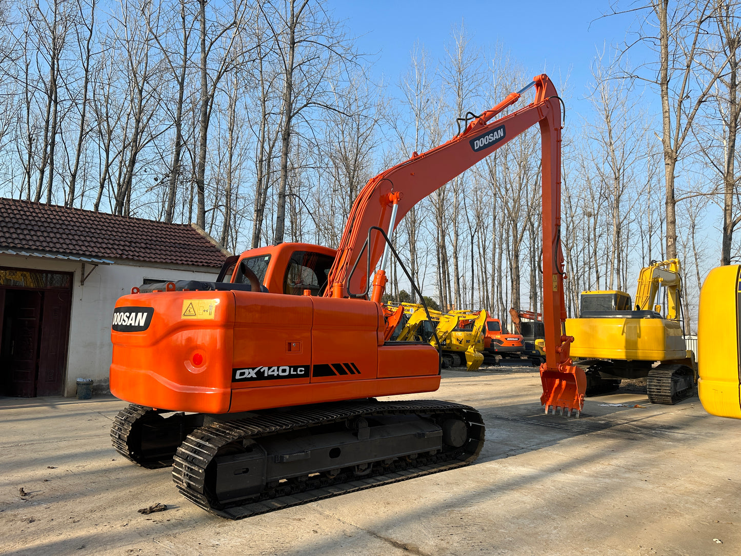 USED DOOSAN DX140lc EXCAVATOR