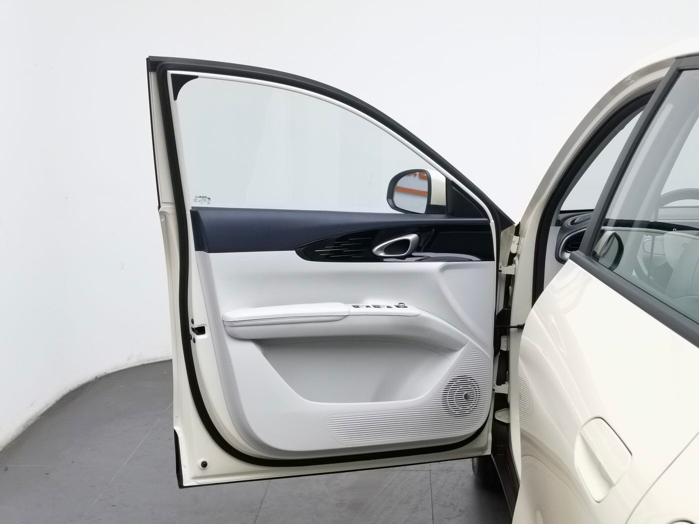 Used Geely Galaxy Wish 2025 Model Year 310km Youth Edition