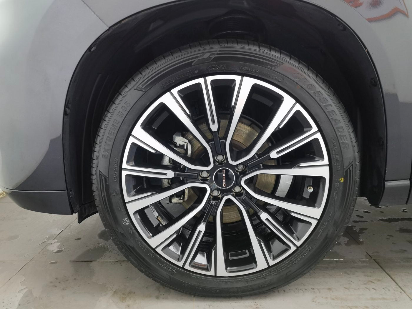 Used EXEED Lanyue 2021 2.0T 400T StarRui Pro 2WD side view for China car export