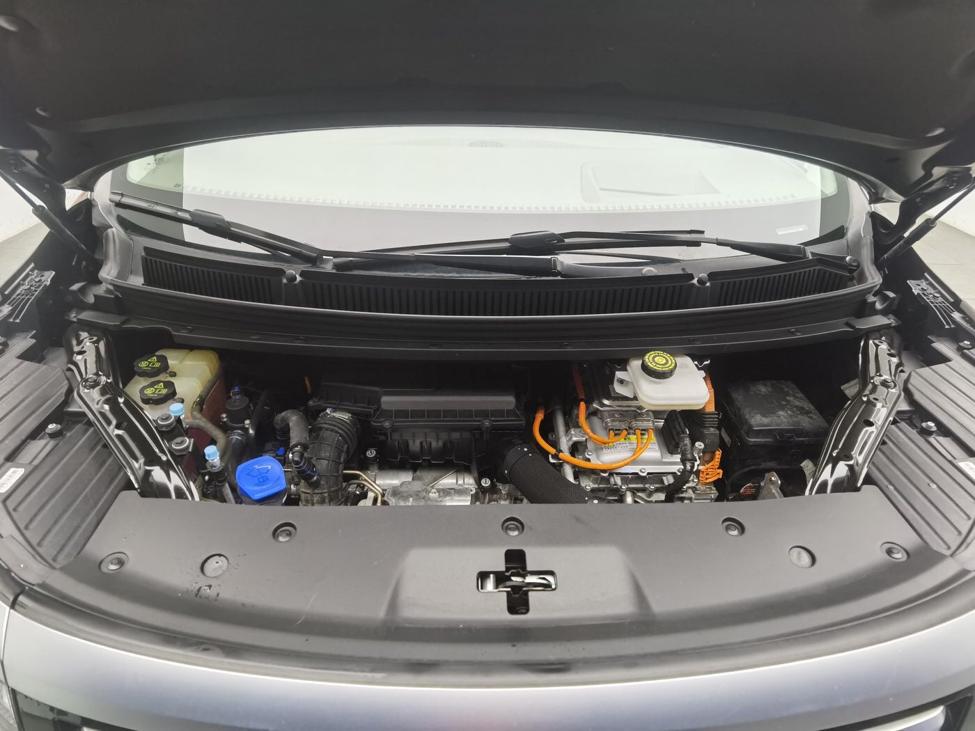 Used Denza D9 2022 Model 1.5T DM-i 970 4WD Flagship Version Plug-in Hybrid