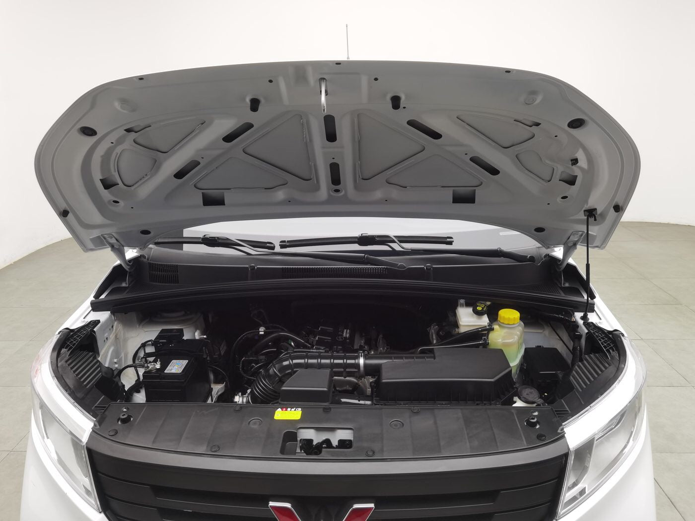 Used Wuling Hongguang Plus 2020 Model 1.5L Manual Standard Version 7-Seater