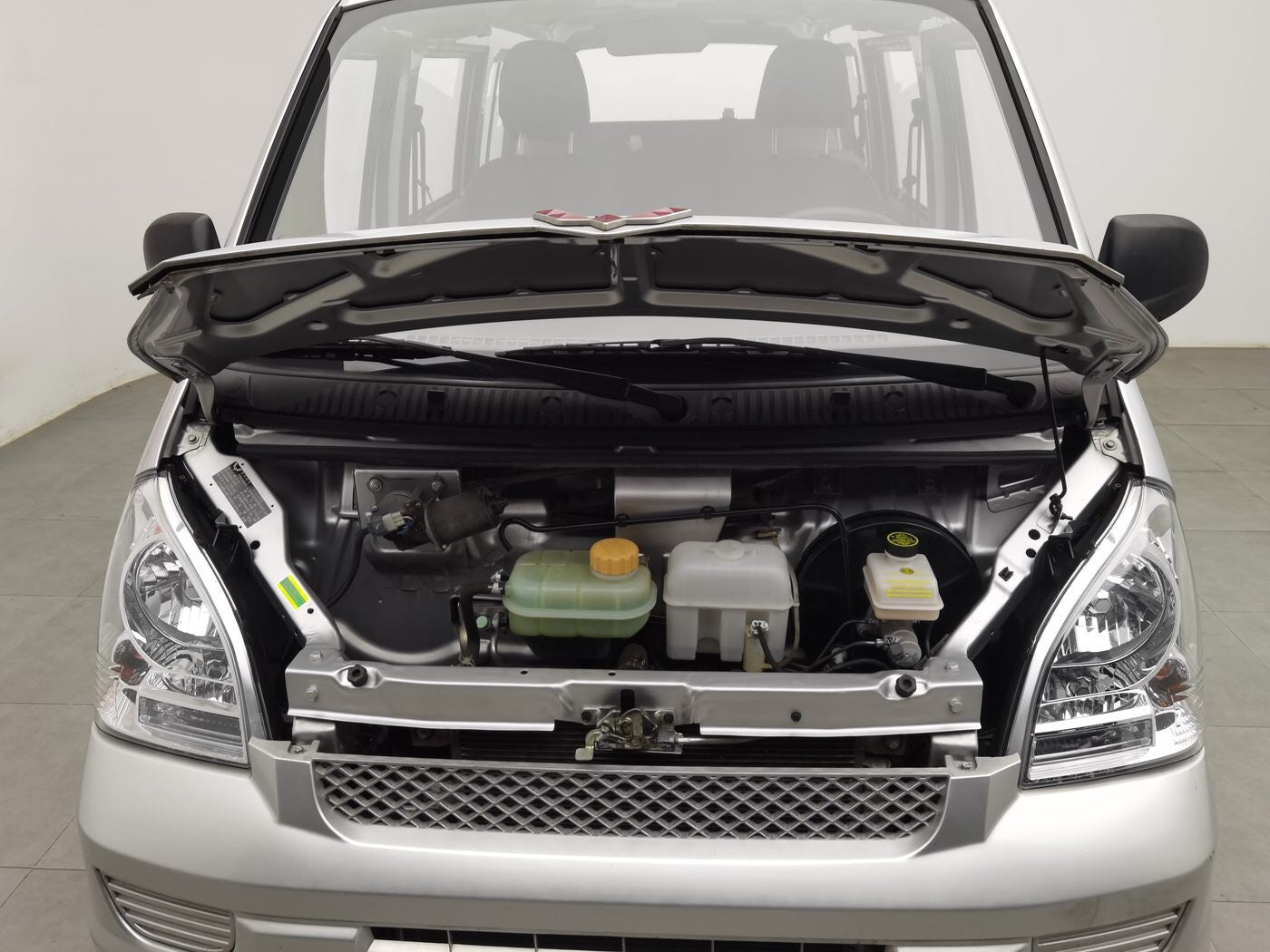 Used Wuling Rongguang 2021 Model 1.5L Manual Extended Basic Version LAR 7-Seater