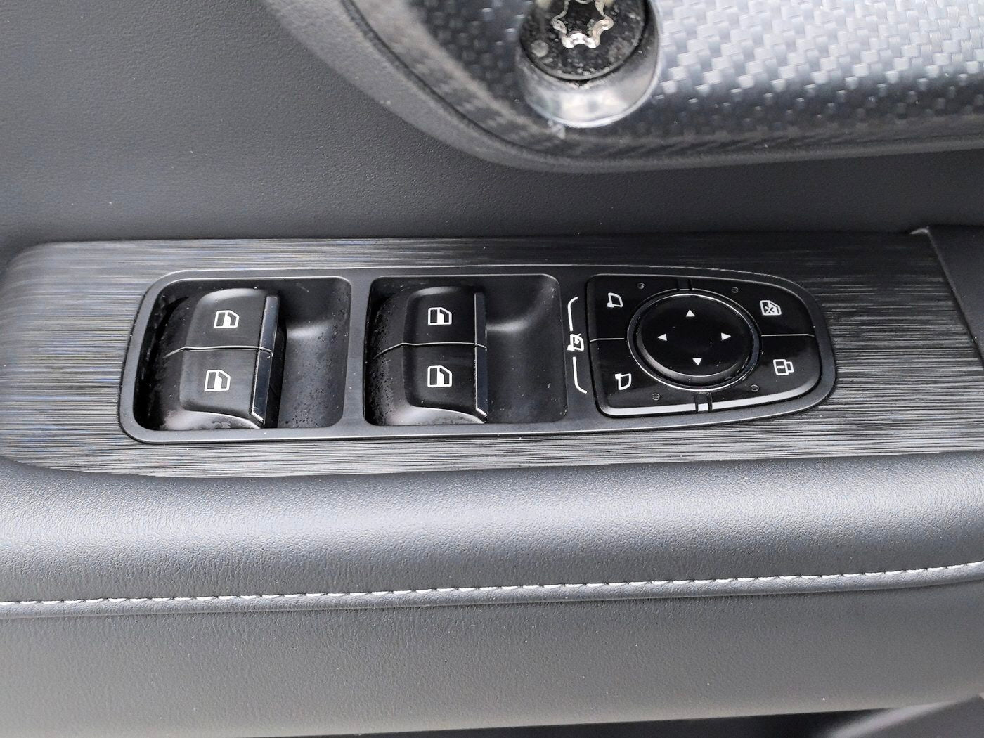 Used Haval Second-Generation Dog 2023 Model 2.0T 2WD Wild Trend Edition Plus dashboard view for China car export