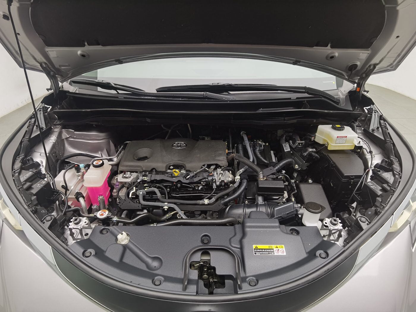 Used Toyota Granvia | 2023 Model 2.5L Hybrid Comfort Edition