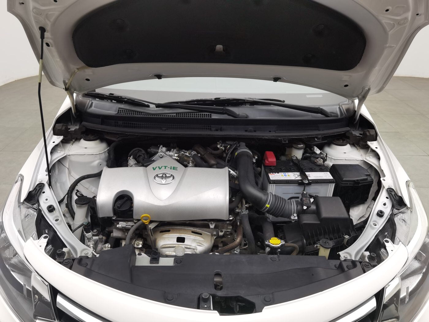 Used Toyota Vios 2021 Model 1.5L Chuangxing Edition front view for China car export