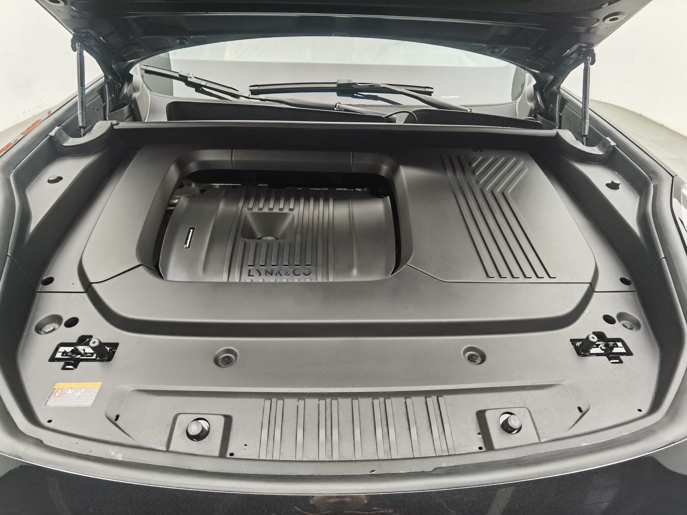 Used Lynk & Co 09 2024 2.0T Global Edition 4WD 7-Seat Mild Hybrid