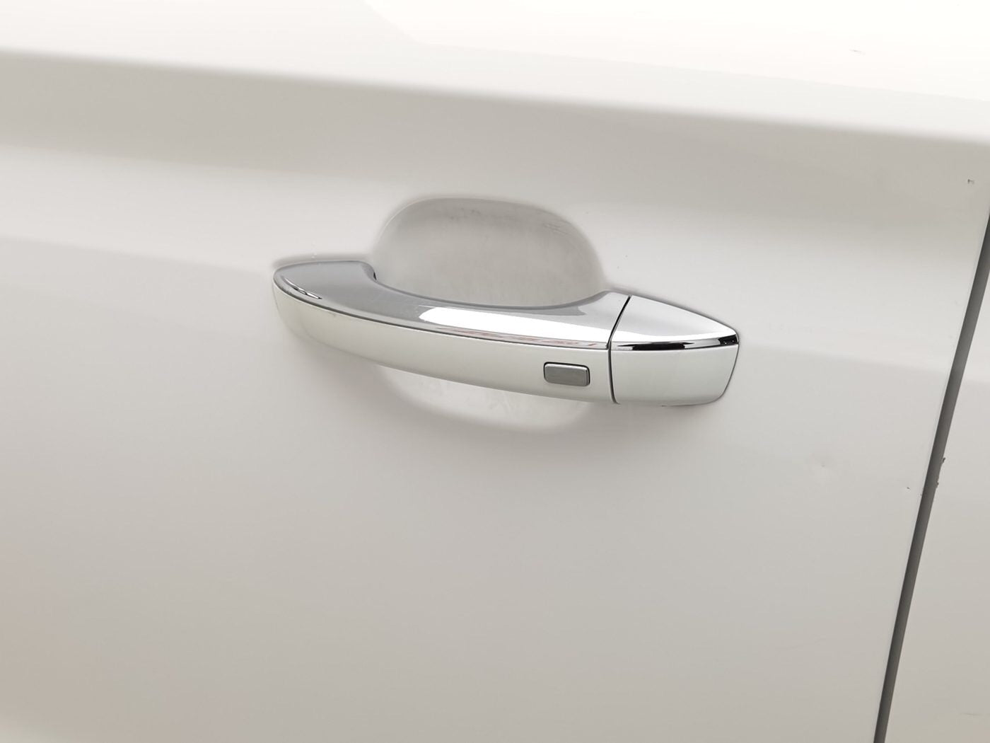 Used Roewe RX5 2020 1.5T 20T 5MT 4G Connect Million Edition