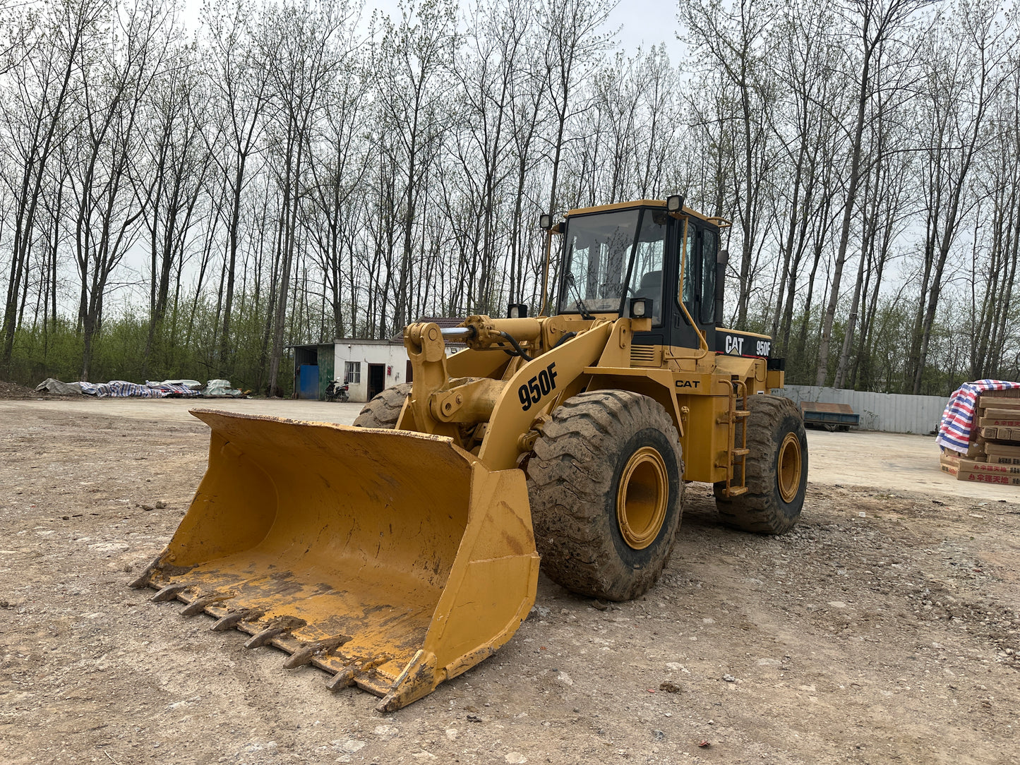 USED CAT 950F LOADER