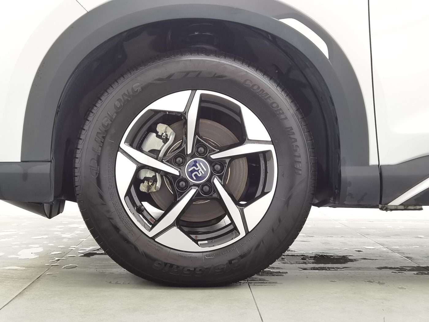 Used BYD Dynasty Series Yuan UP 2024 Model 401km Leading Version Pure Electric