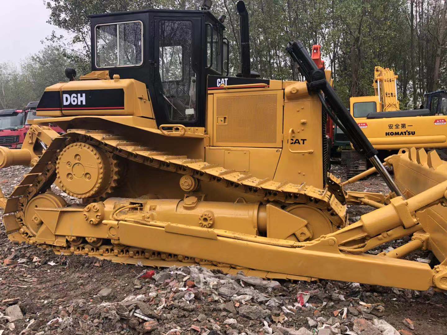 USED CAT D6H BULLDOZER