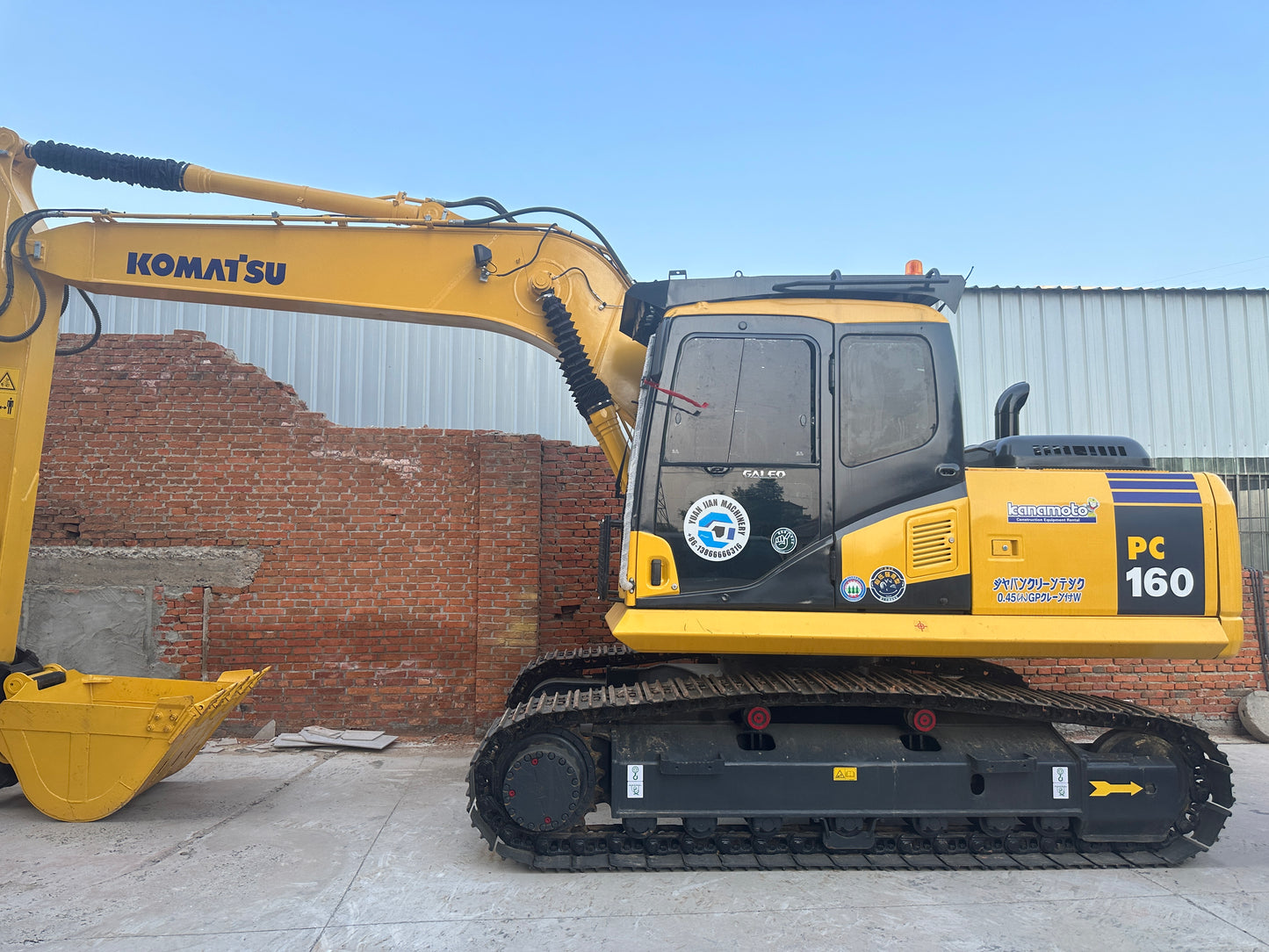 USED KOMATSU PC160-7 EXCAVATOR