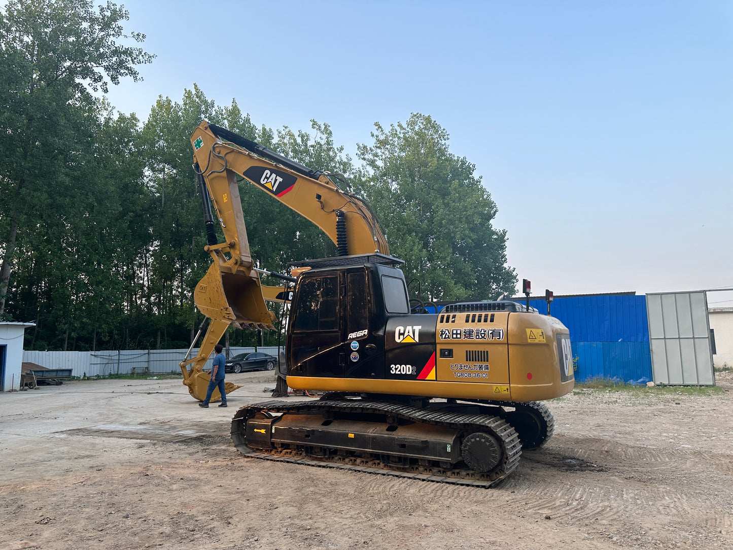 USED CAT 320D EXCAVATOR