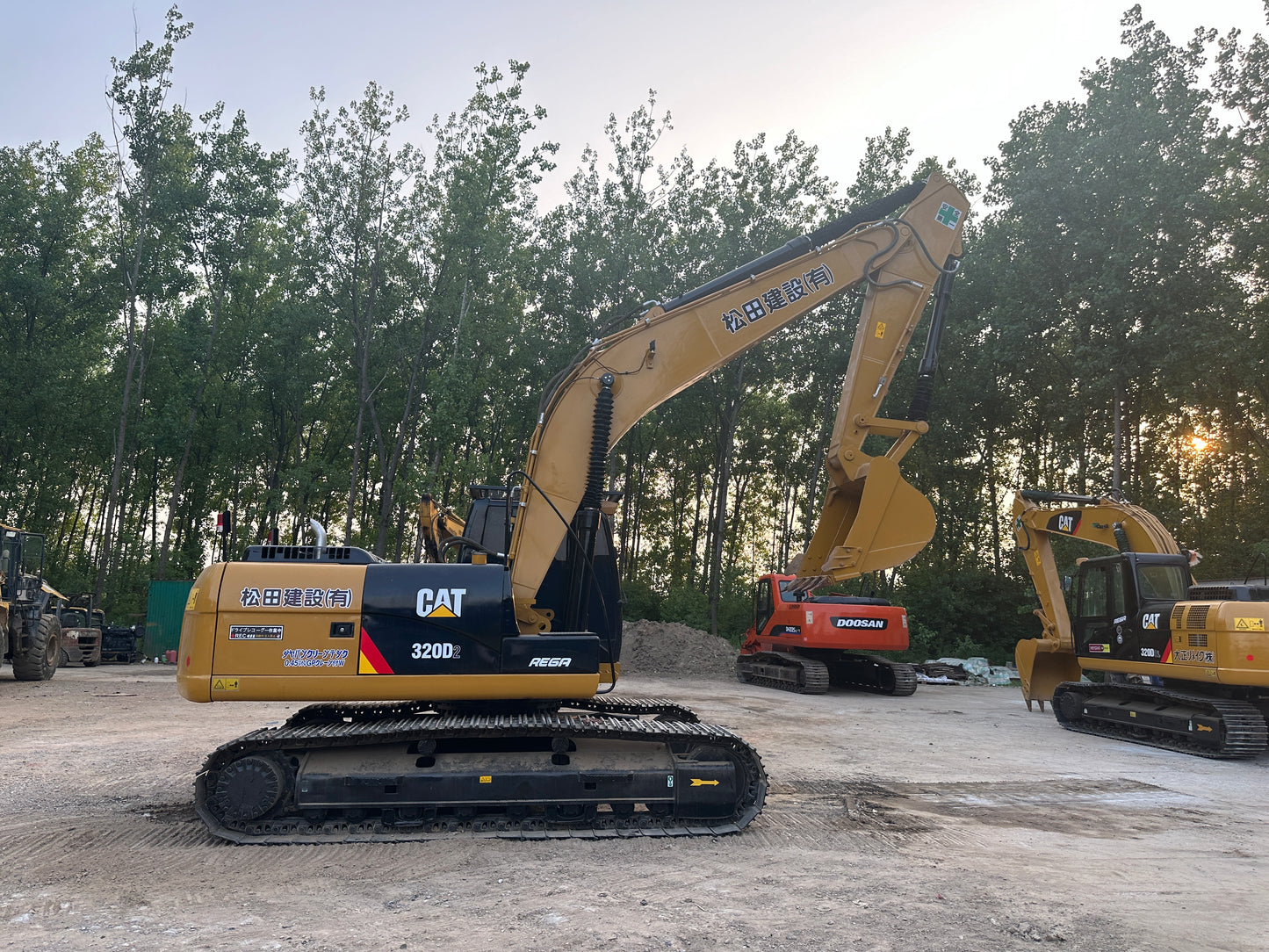 USED CAT 320D EXCAVATOR