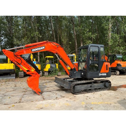 USED DOOSAN DH55 EXCAVATOR