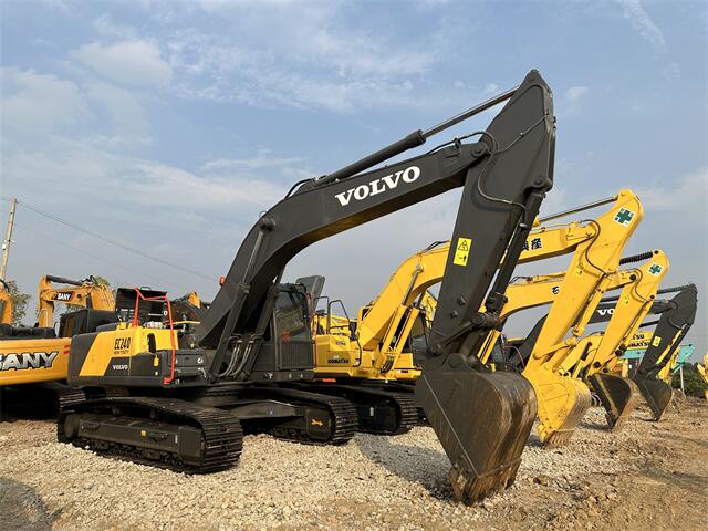 USED VOLVO EC240 EXCAVATOR