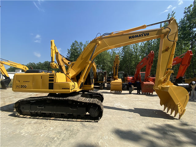 USED KOMATSU PC200-6 EXCAVATOR