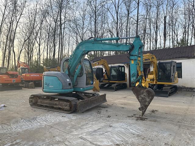 USED KOBELCO SK60SR EXCAVATOR