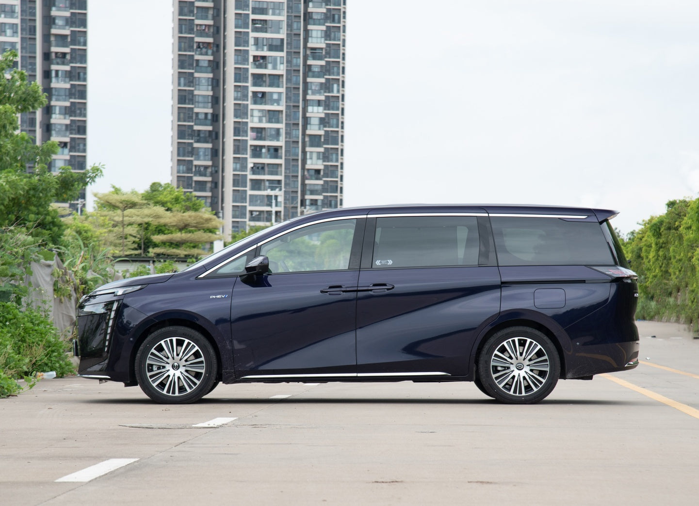 GAC Trumpchi E8 EV 2024 150km Longteng Xingye+ Edition