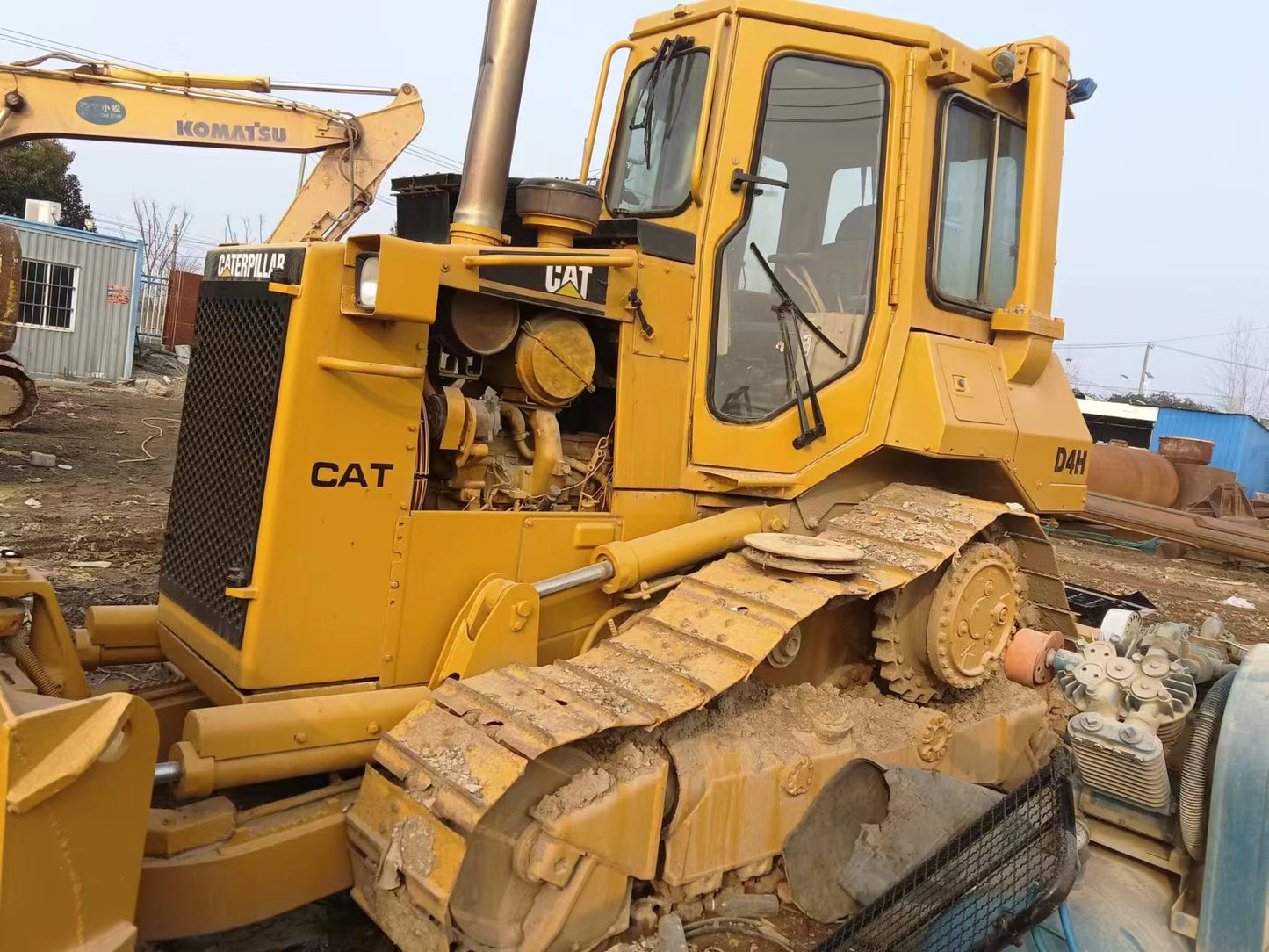 USED CAT D4H BULLDOZER