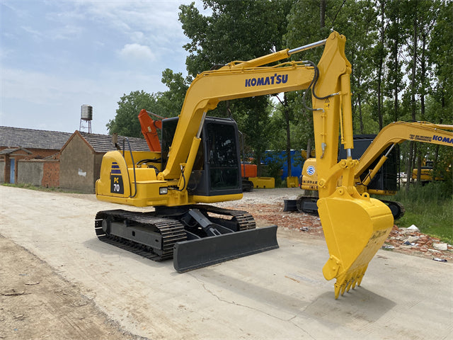 USED KOMATSU PC70-8 EXCAVATOR