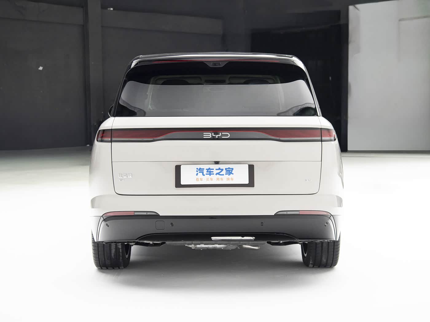 BYD Da Tang Ultra 2026 EV 950KM RWD side view for China car export