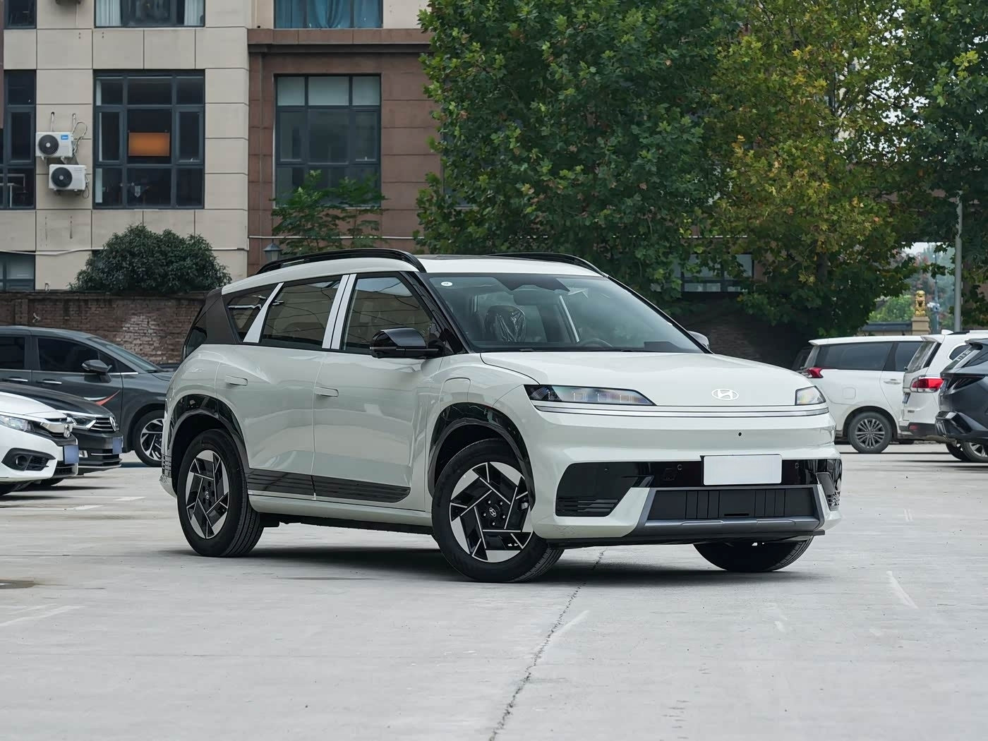 Hyundai ELEXIO Yi'ou 2025 AWD TECH Edition (88.112kWh)