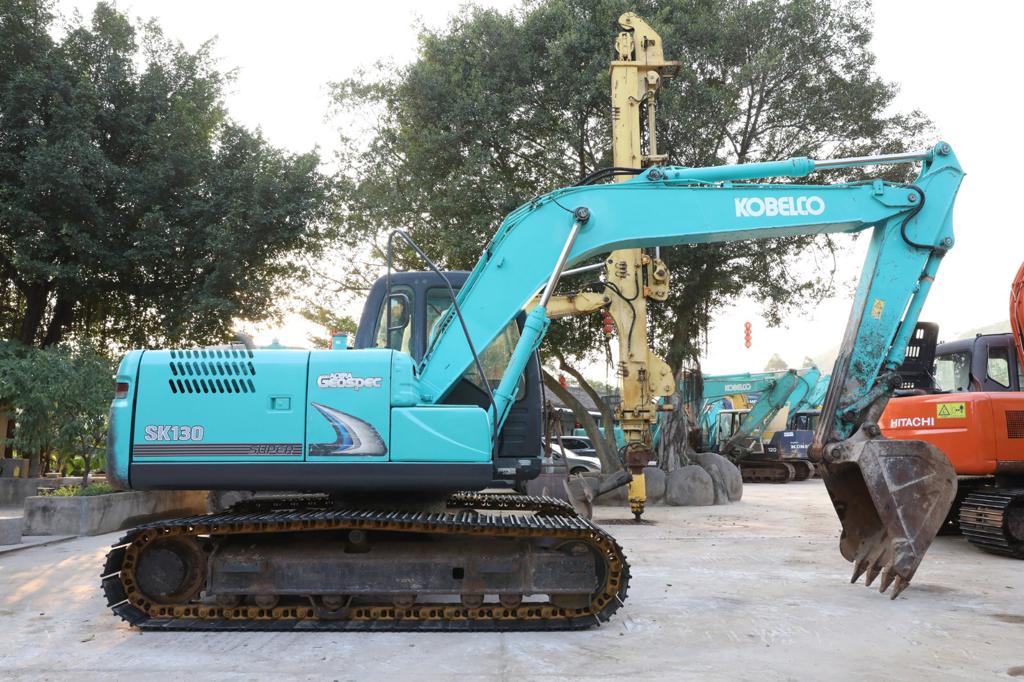 USED KOBELCO SK130 EXCAVATOR