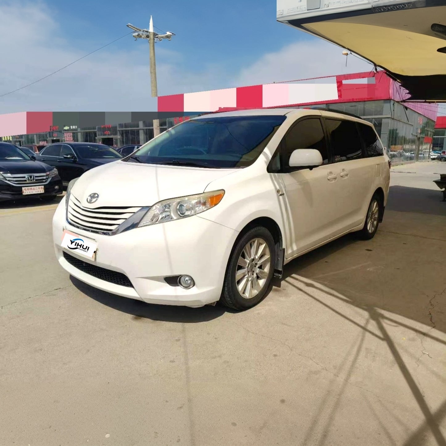Imported Toyota Sienna|2017 Model 3.5L LE AWD 7-Seater US Spec Automatic