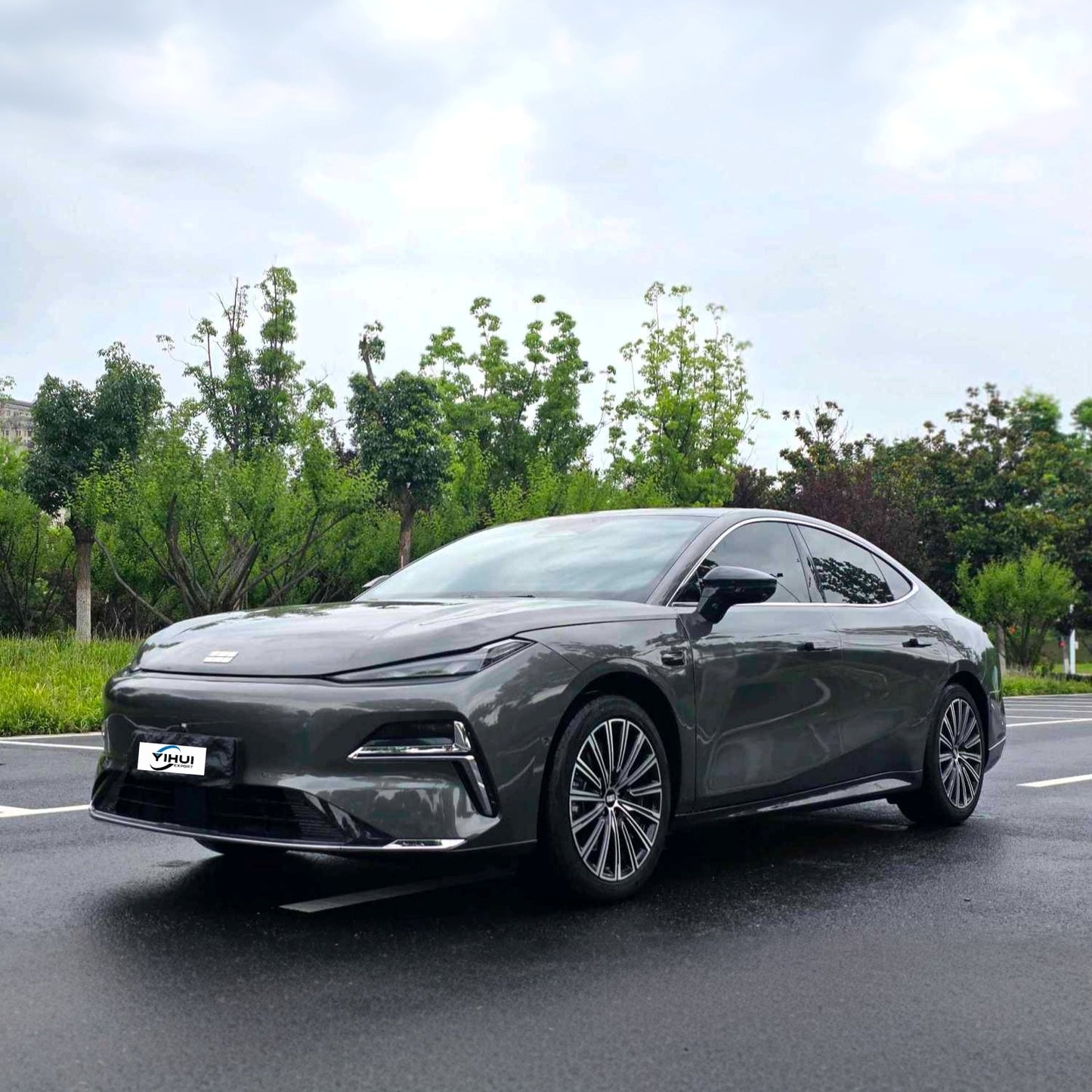 Geely Galaxy Starshine 8 2025 Model|1.5 EM-i 130km Flagship Trim|Automatic Transmission