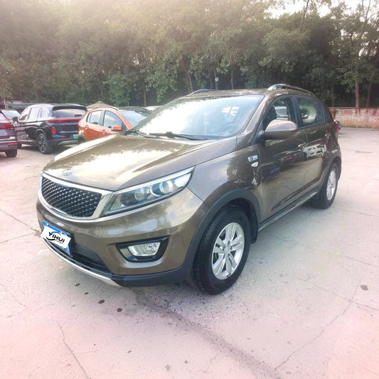 Kia Sportage 2016 2.0L DLX Trim FWD AT Gasoline Compact SUV - exterior view