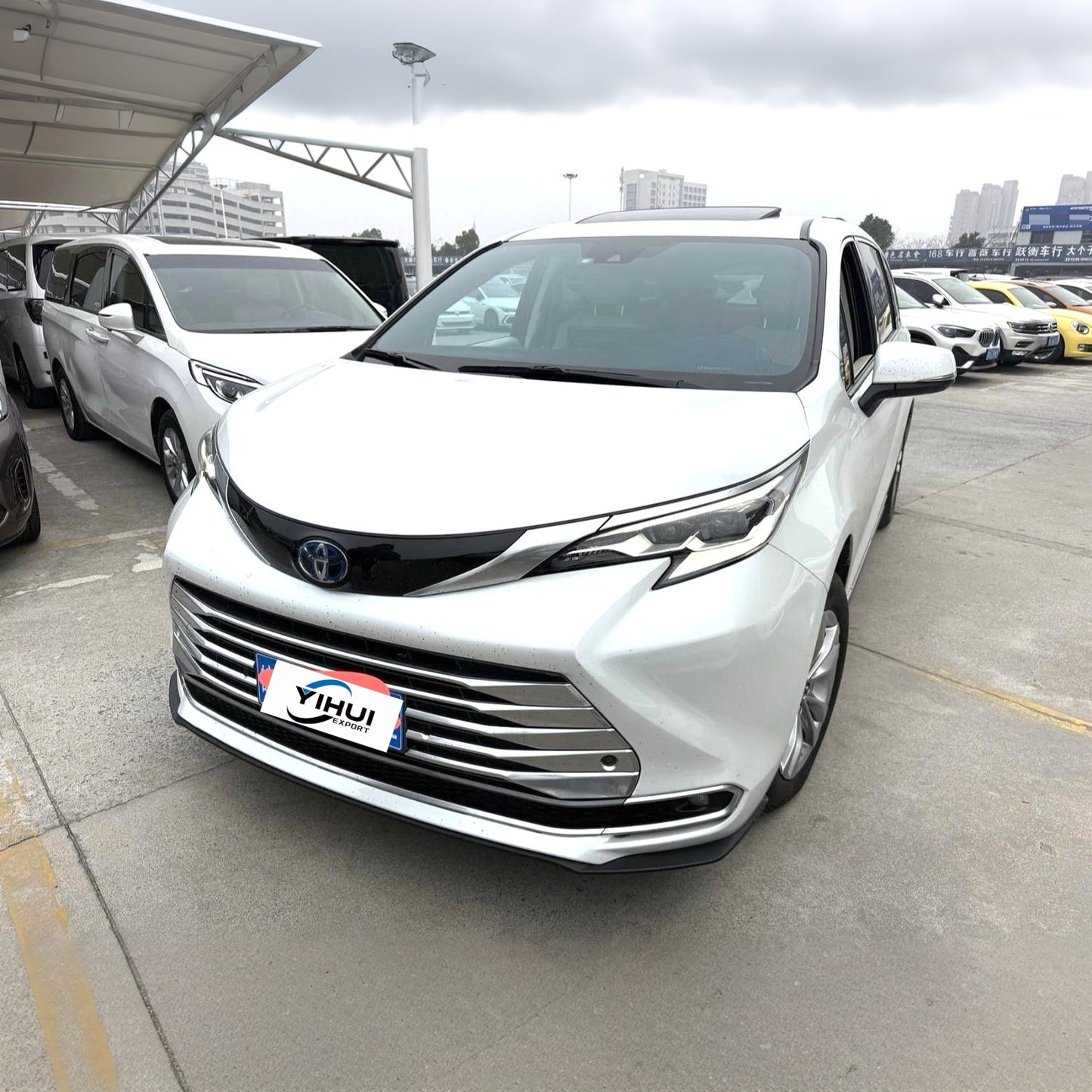Used Toyota Sienna |2021 Model 2.5L E-CVT Premium Edition Automatic Transmission