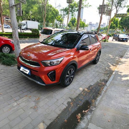 Kia Stonic 2019 1.4L Fun Trim AT Gasoline Compact SUV - exterior view