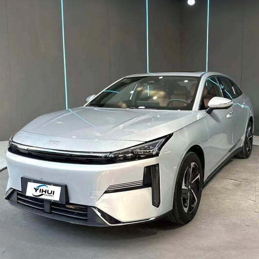 Geely Galaxy L6 2025 Model|1.5 EM-i 140km Starship Trim Automatic Transmission