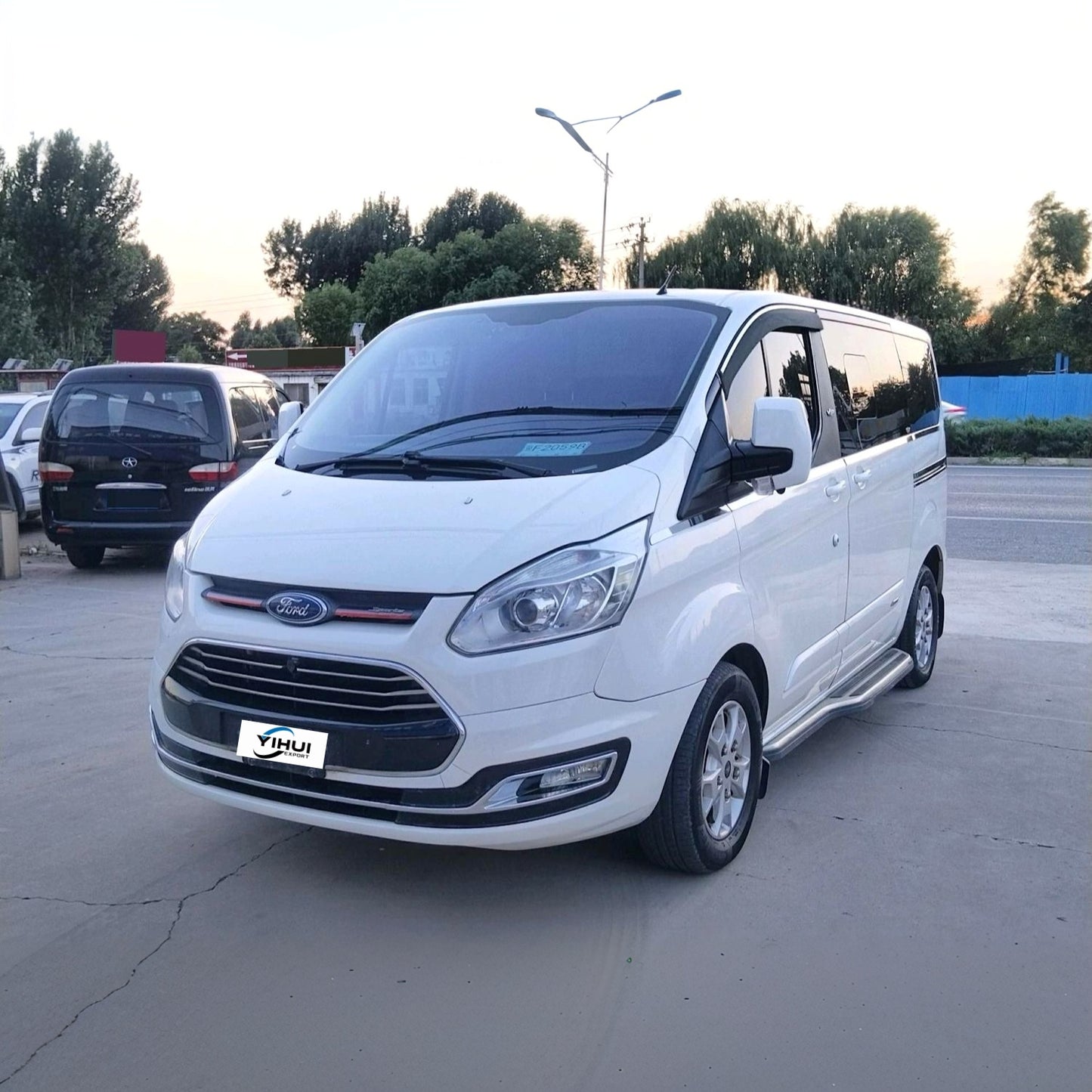 Ford Tourneo 2017 Model | 2.0T Premium Edition FWD 6AT Automatic MPV