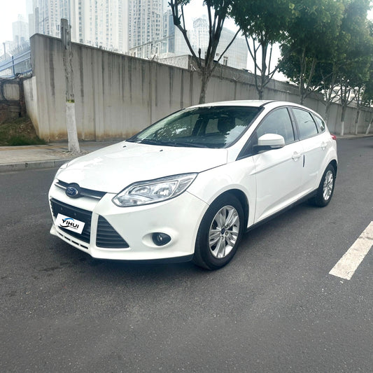 Ford Focus 2012 Hatchback 1.6L Comfort MT