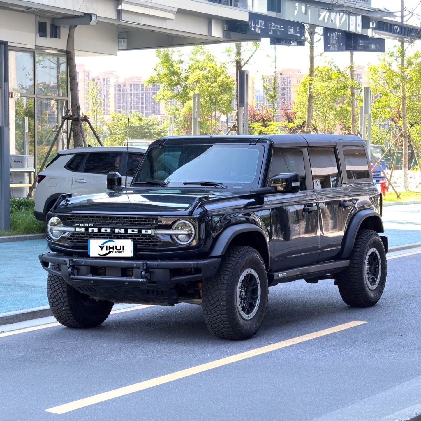 Ford Bronco 2024 Model | 2.3T Badlands 4WD 10AT Automatic Off-road Gasoline SUV